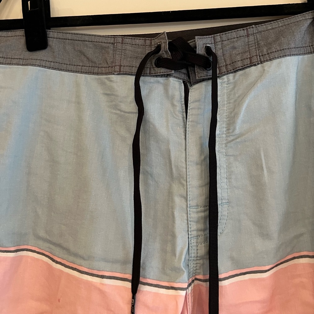 RVCA Trunks - Picture 3 of 5
